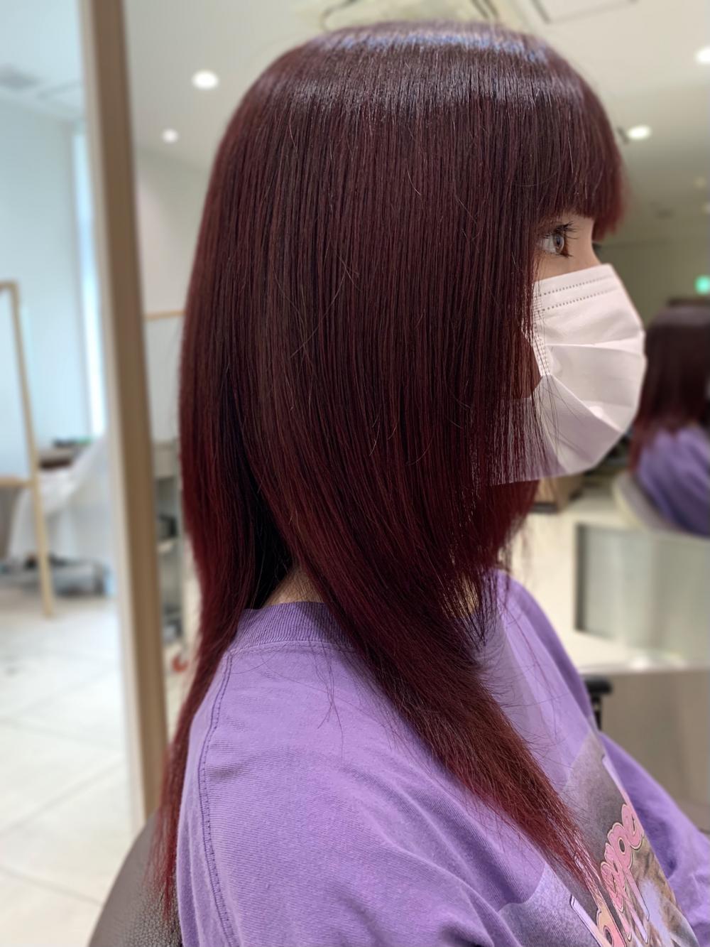 血色の良い、健康的な肌に見えるカラー