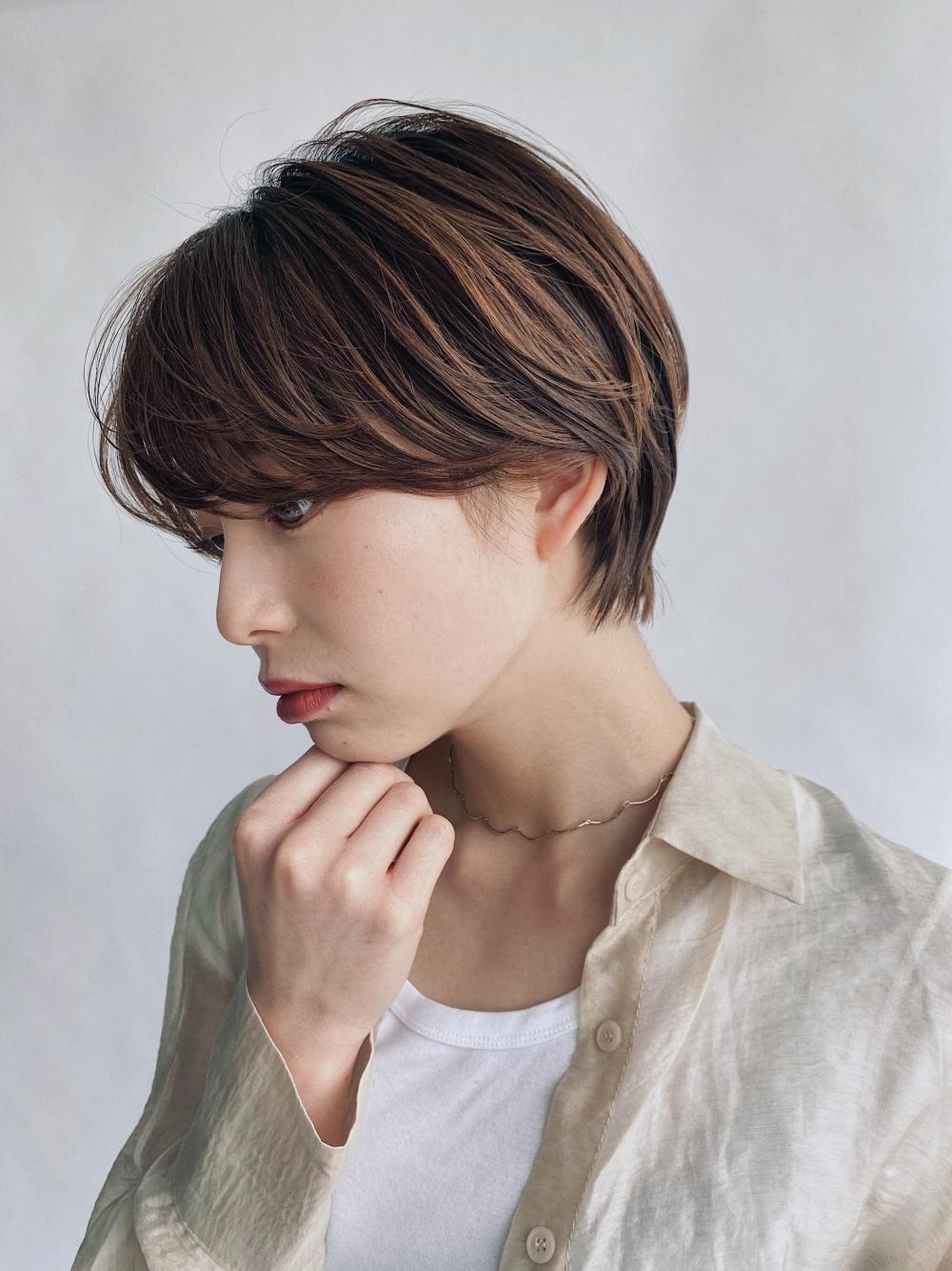 大人女性に似合うマッシュショート