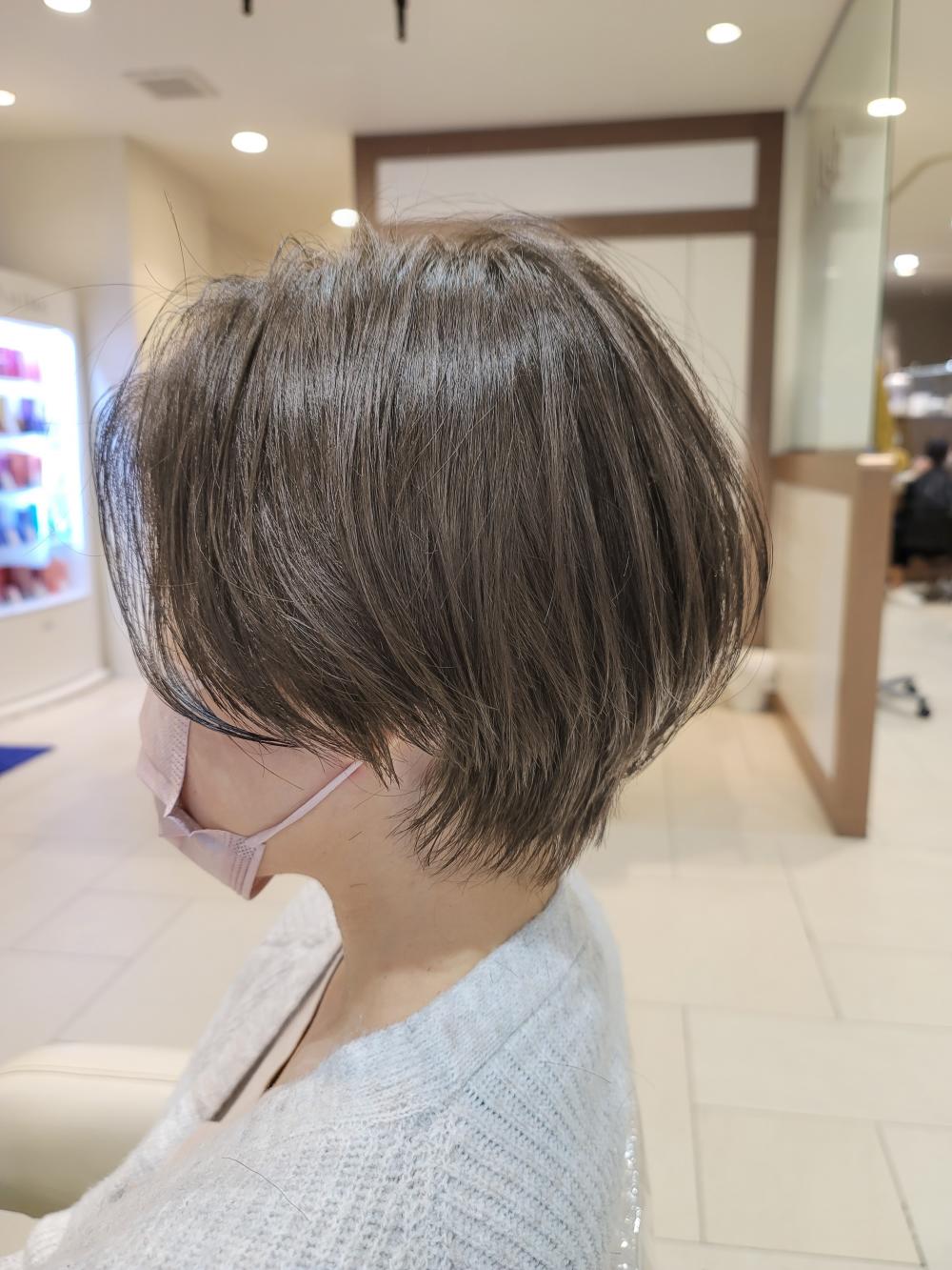 【大人可愛い】くびれショート