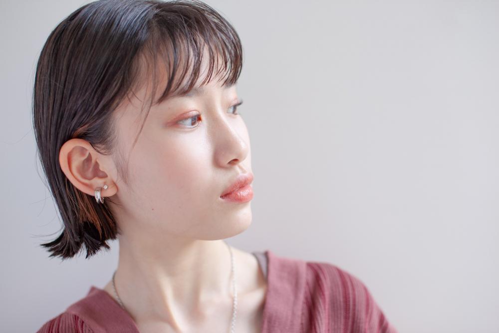 ミニボブ外はねスタイリング｜サブ写真②