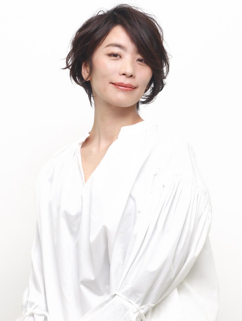 【40代から】柔らかニュアンスショート｜サブ写真②