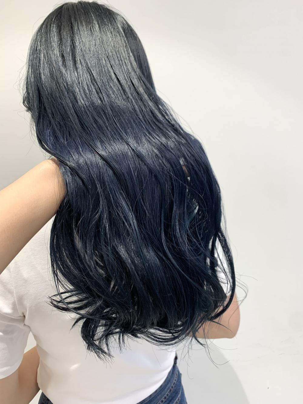 ネイビーブルー｜メイン写真