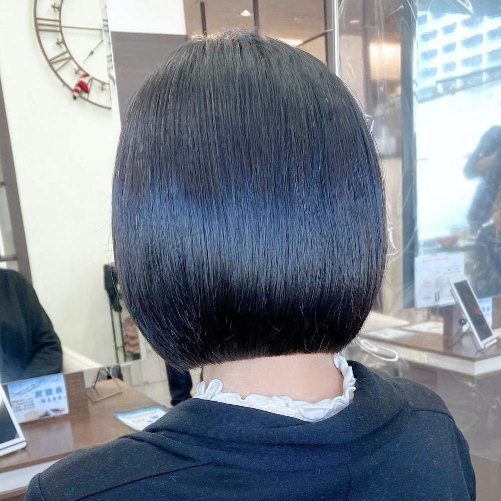 癖毛でもできる【ぱっつんボブ】｜サブ写真③