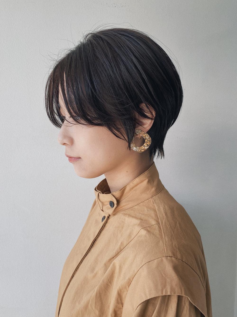 長めウザバングがオシャレなショート