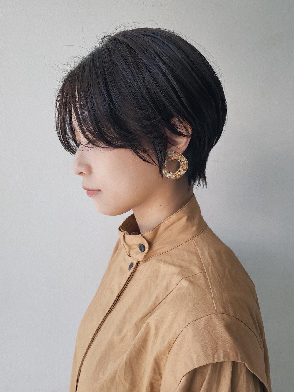長めウザバングがオシャレなショート｜サブ写真②