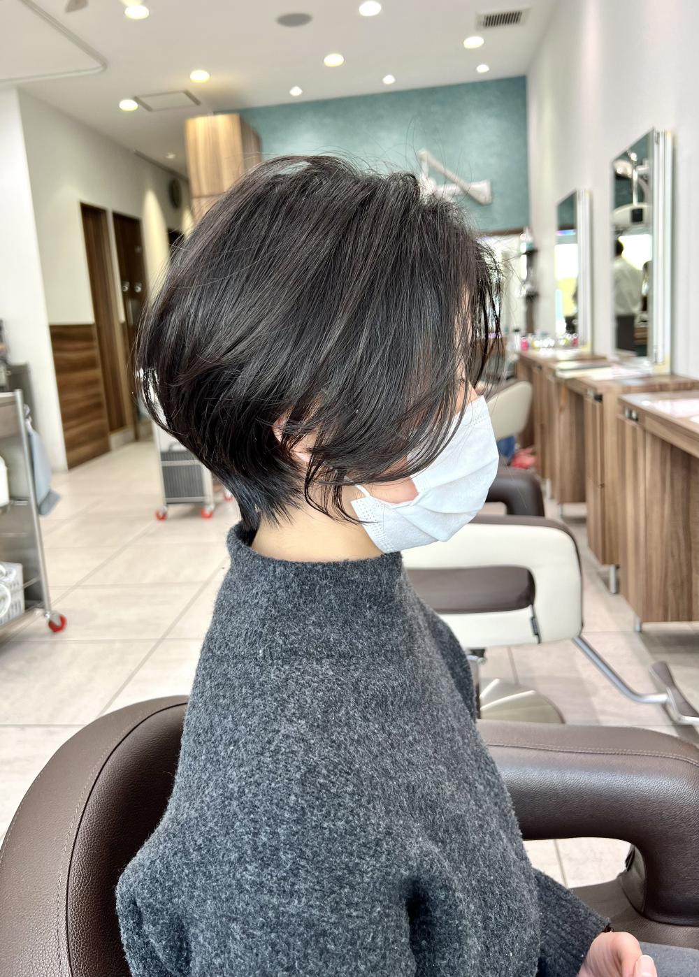 大人ショート×くびれショート
