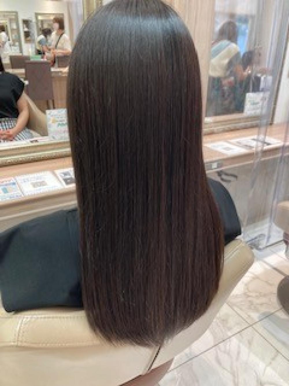 美髪ストレートロング