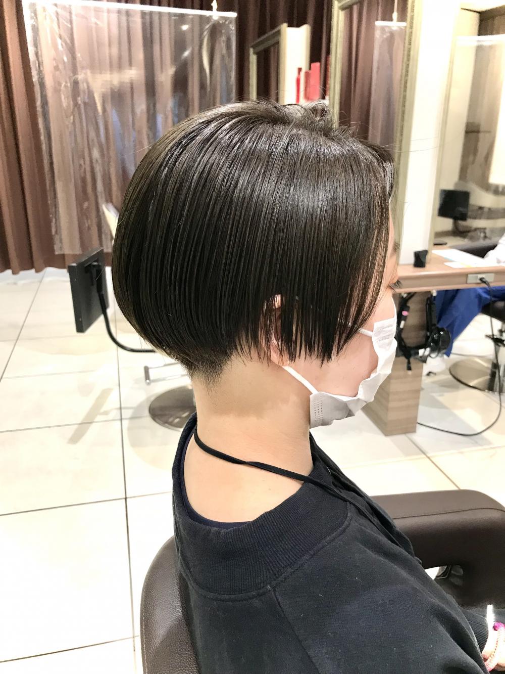 刈り上げショート