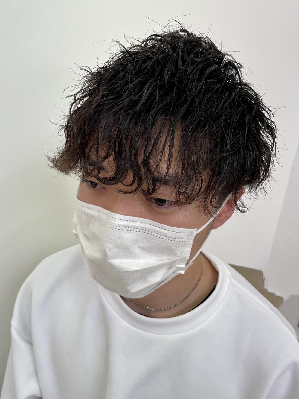 波巻きパーマスタイル