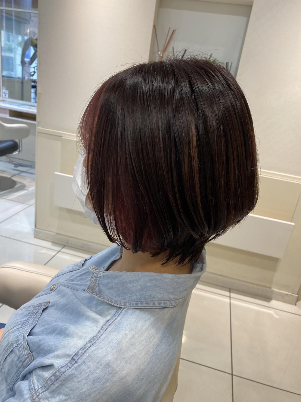 ショートヘアでもかわいいインナーピンク