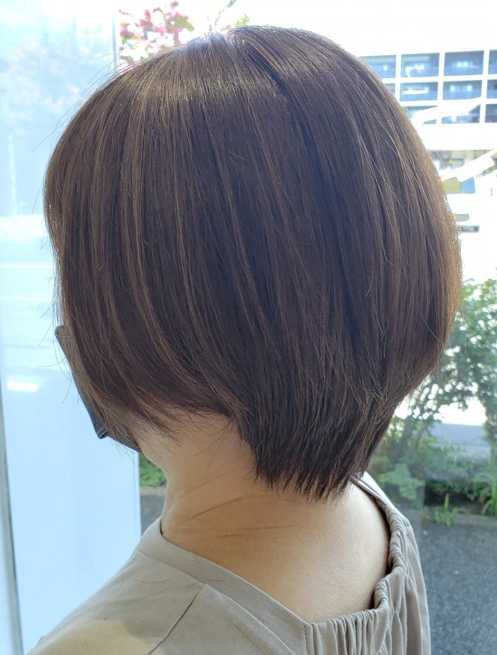 30代、40代にオススメ！『大人ハイライトショートボブ』Ash南万騎が原店