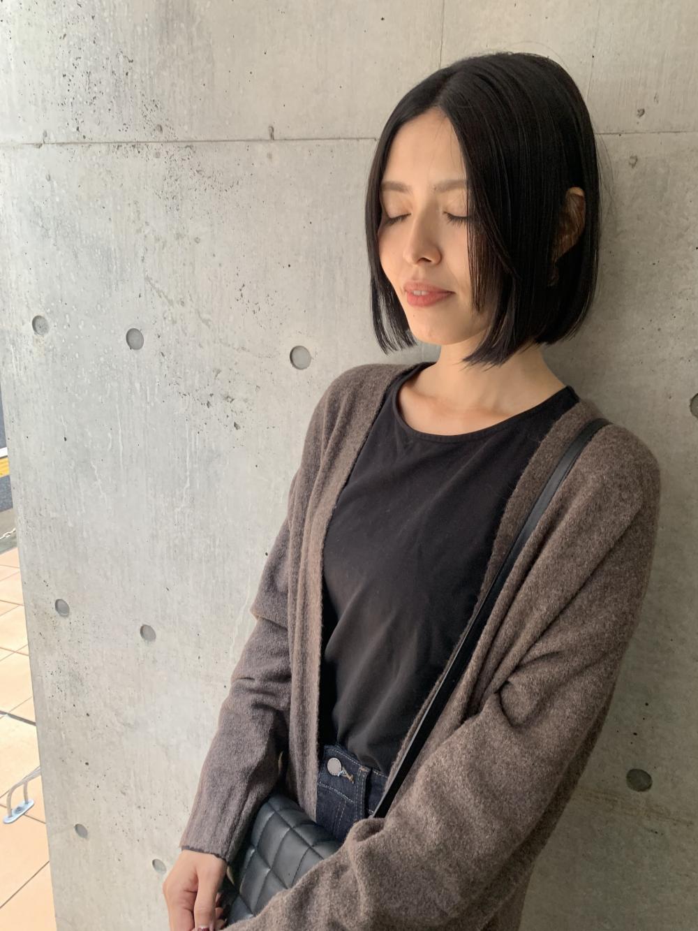 大人のミニボブ×ブルーブラック｜サブ写真③
