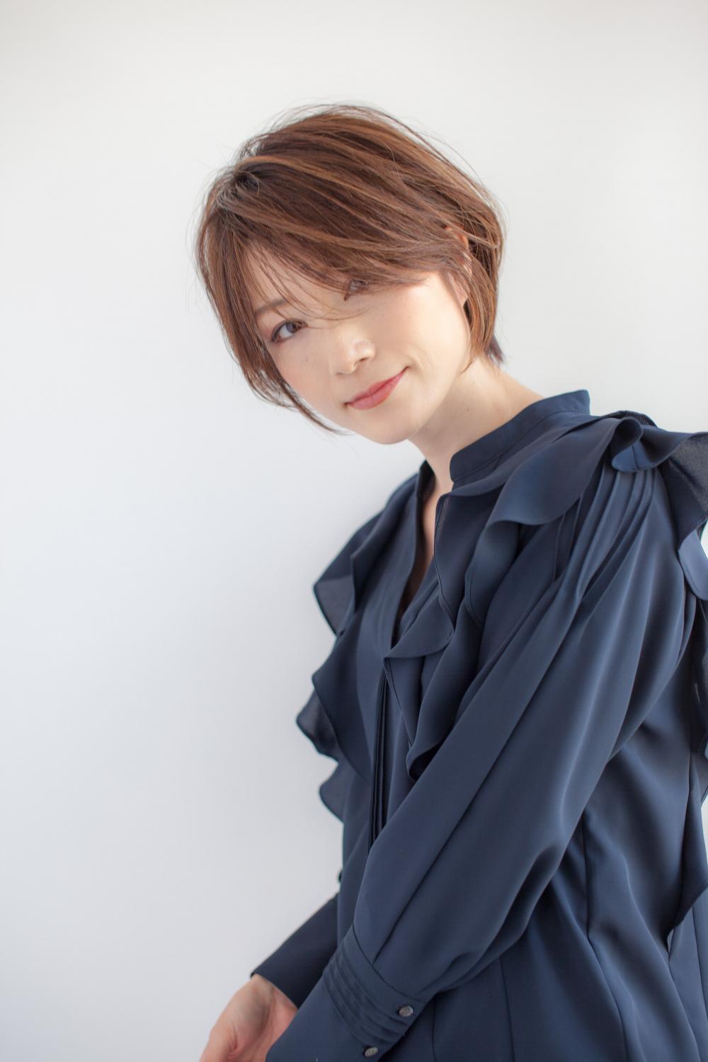 大人女性のデザインショート