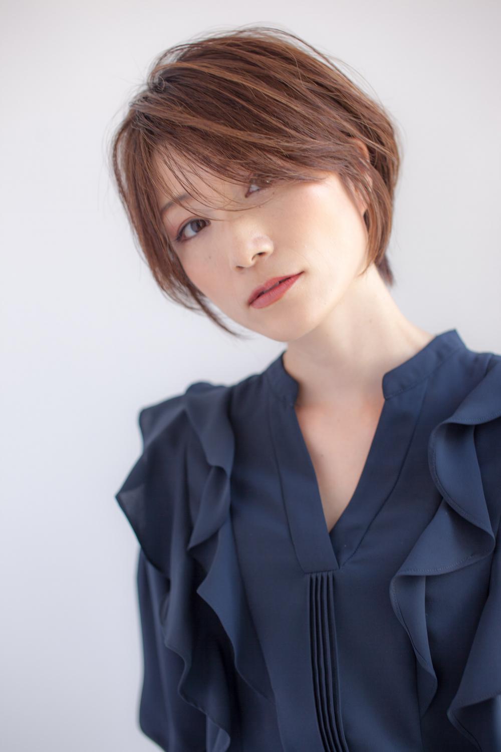 大人女性のデザインショート