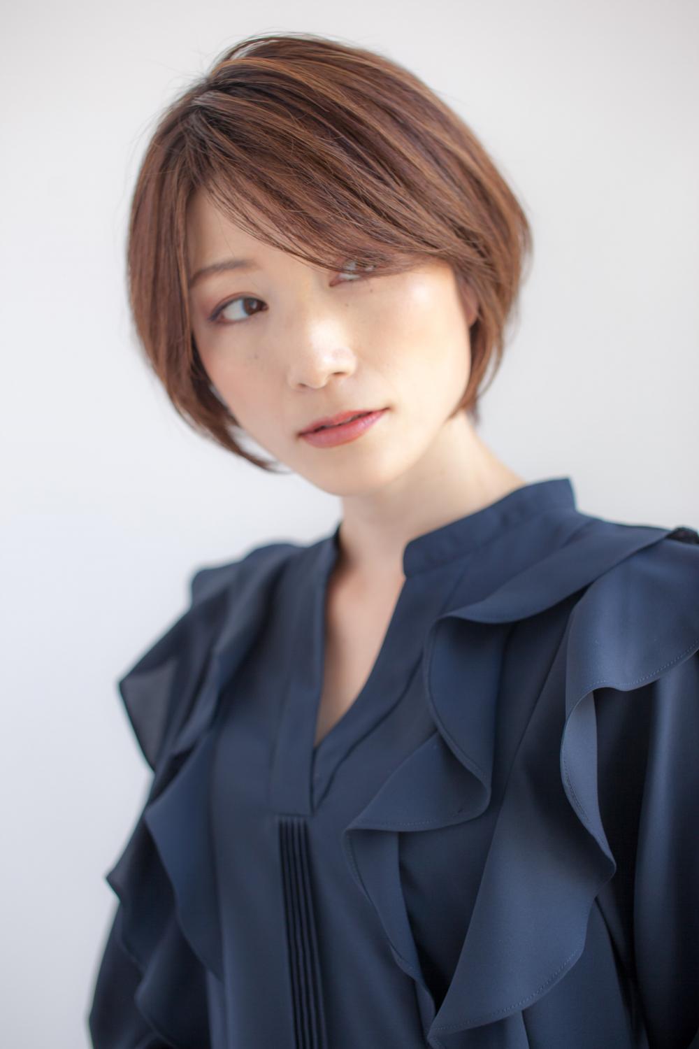 大人女性のデザインショート