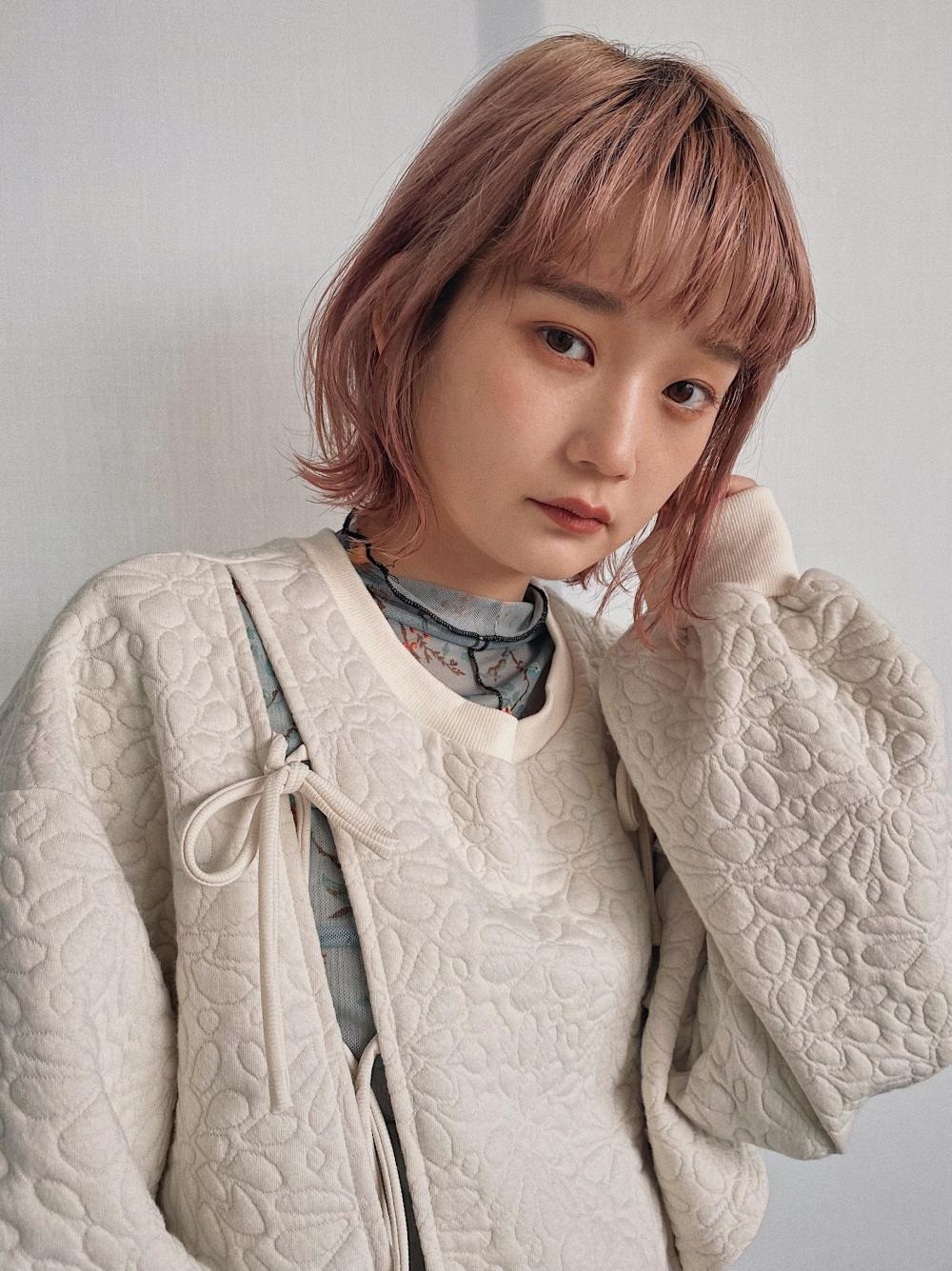 ショートバングが可愛いウルフボブ｜サブ写真②