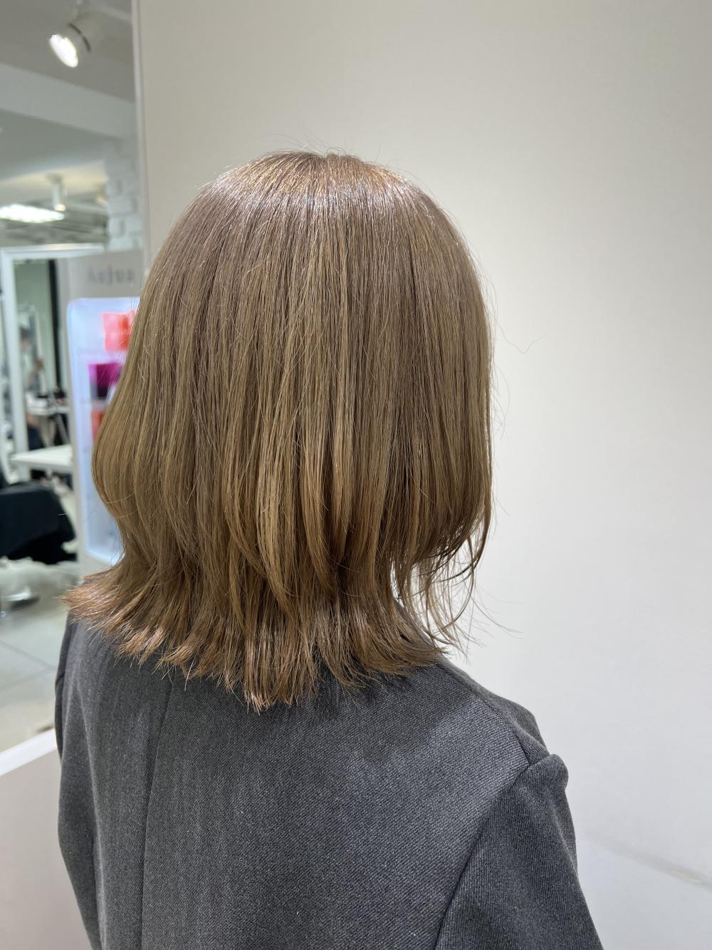 1〜2回ブリーチ王道ベージュカラー