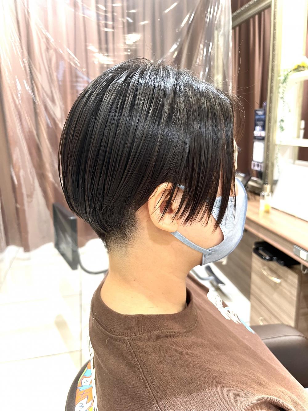 刈り上げハンサムショート
