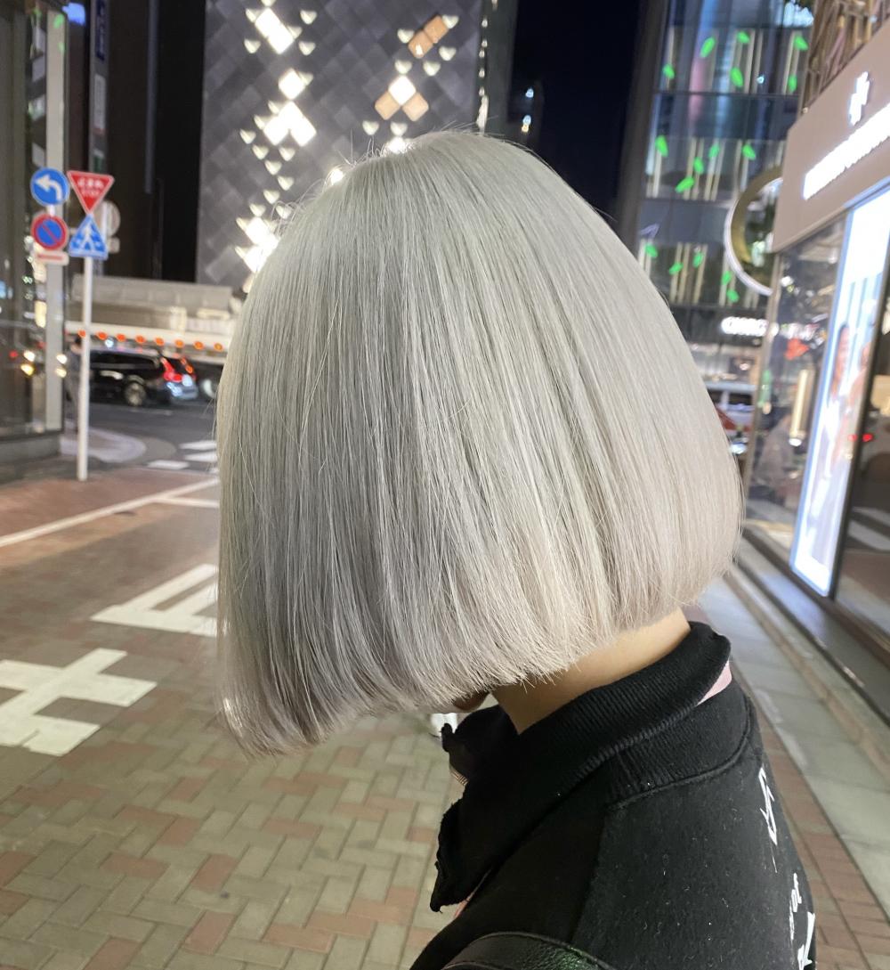 ホワイトボブ