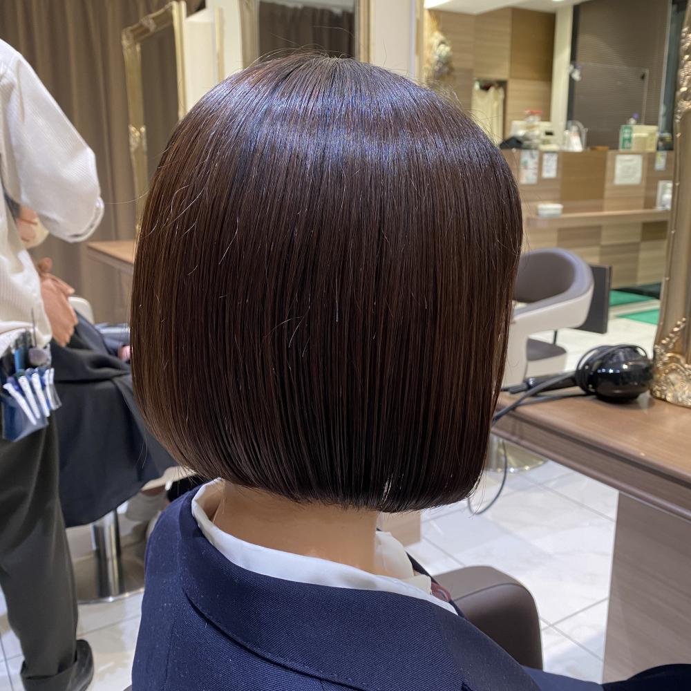 切りっぱなしボブ