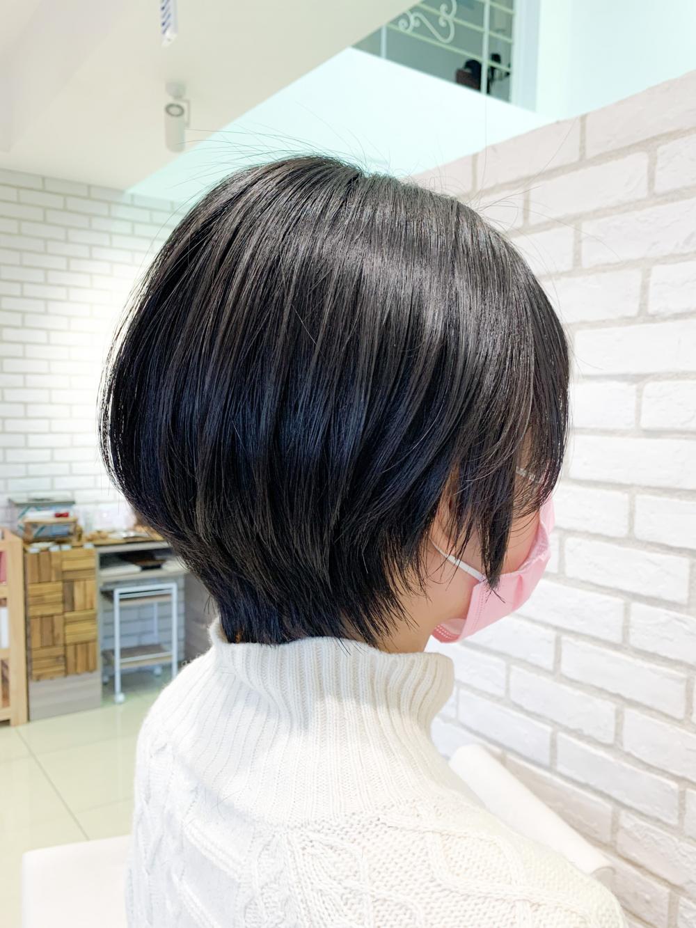 丸みショート　縮毛矯正