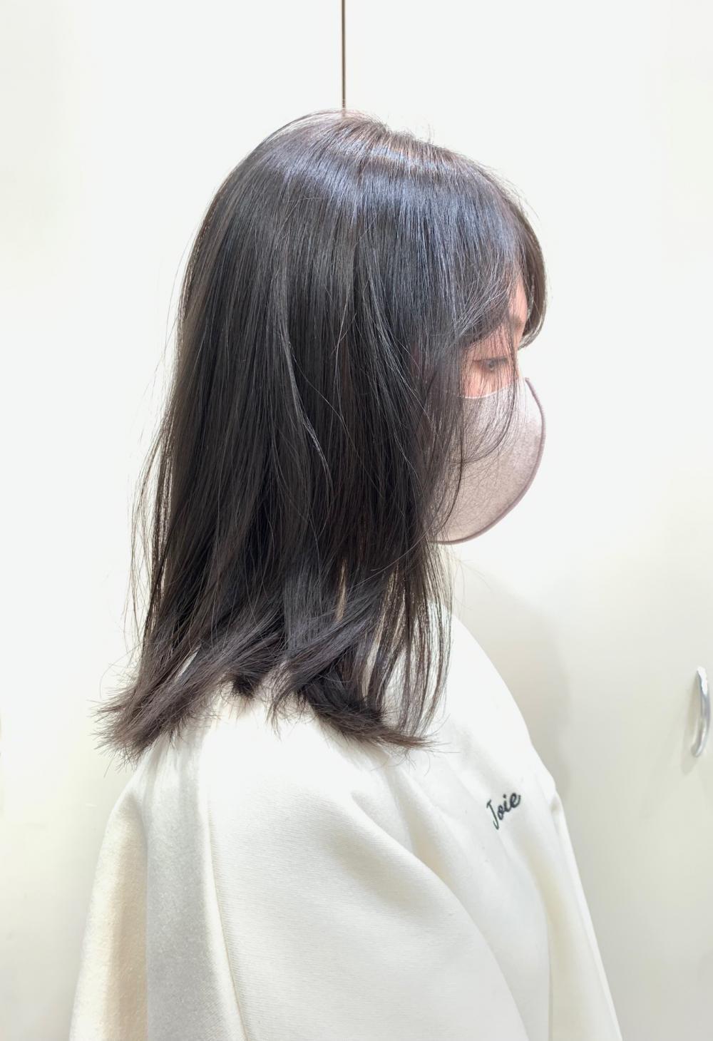 アッシュグレー