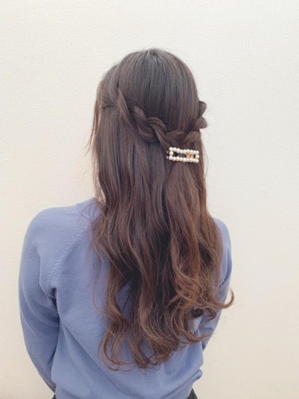 簡単ヘアアレンジ