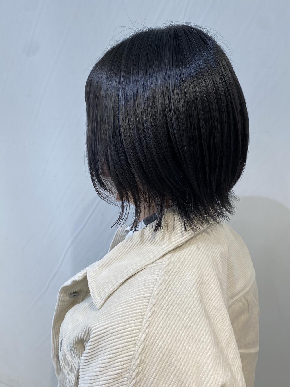 くびれショートボブ