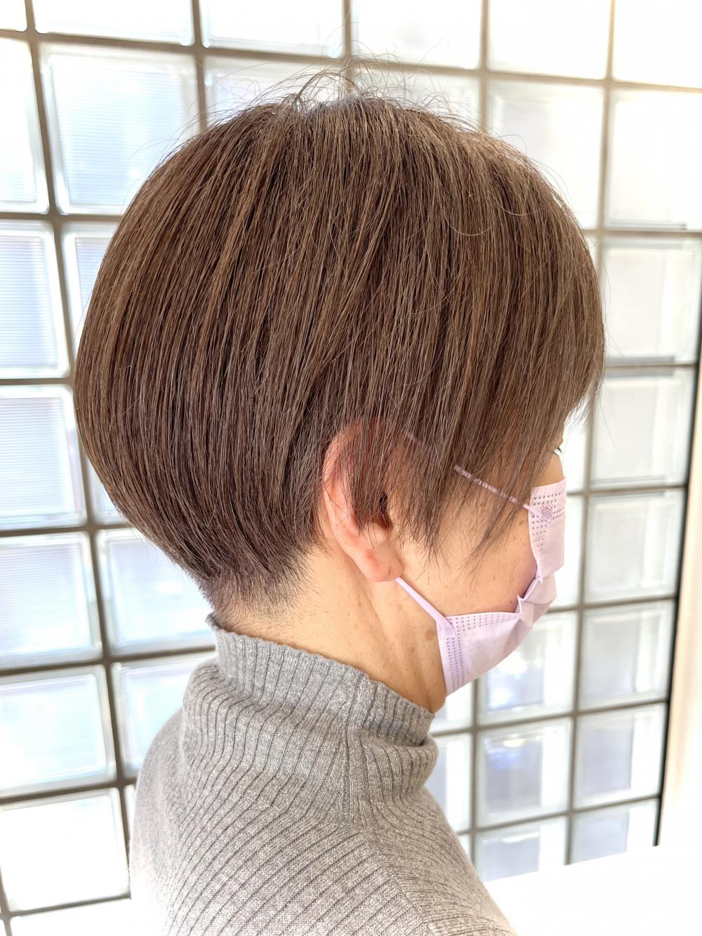 大人の刈り上げショート