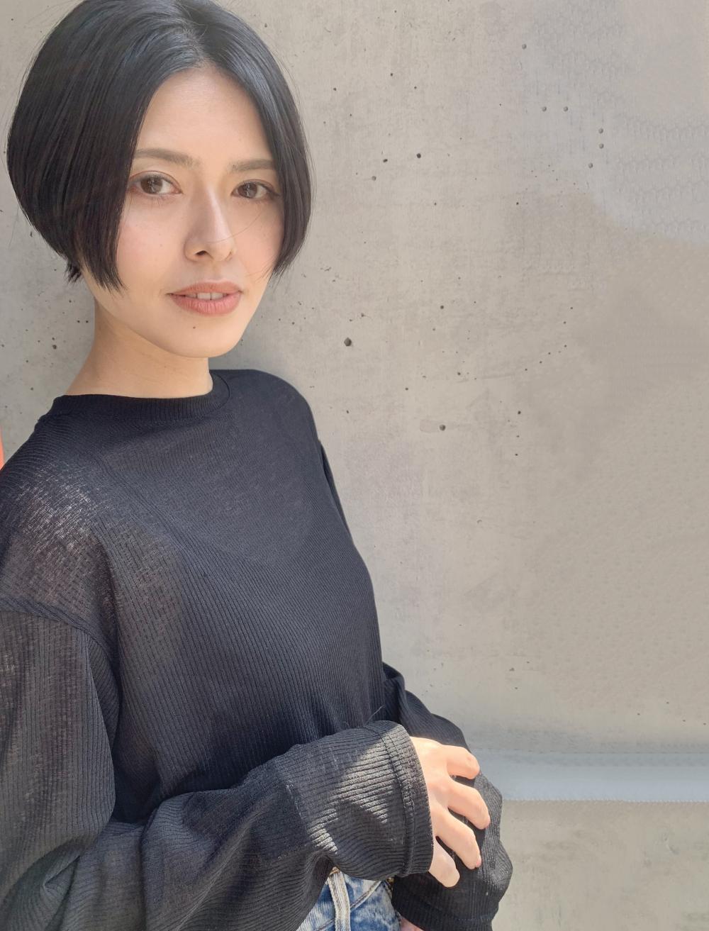 センターパートハンサムショート｜サブ写真②