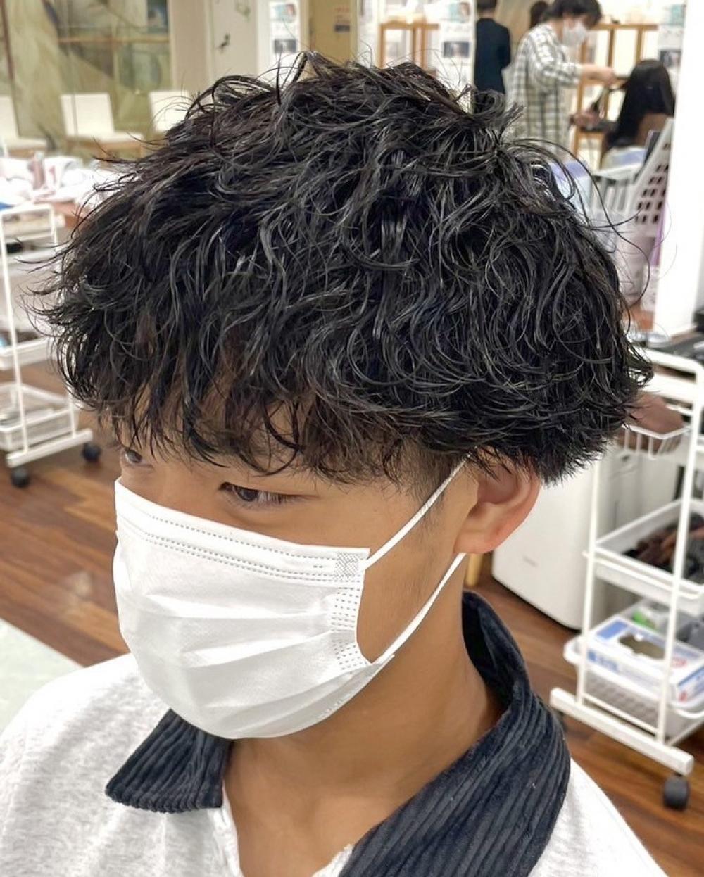 【流行中】波巻きパーマ