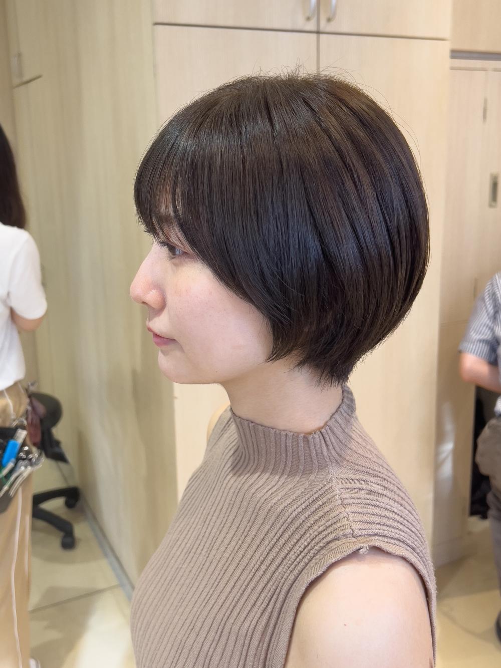 ゆったりシルエットのショートヘア
