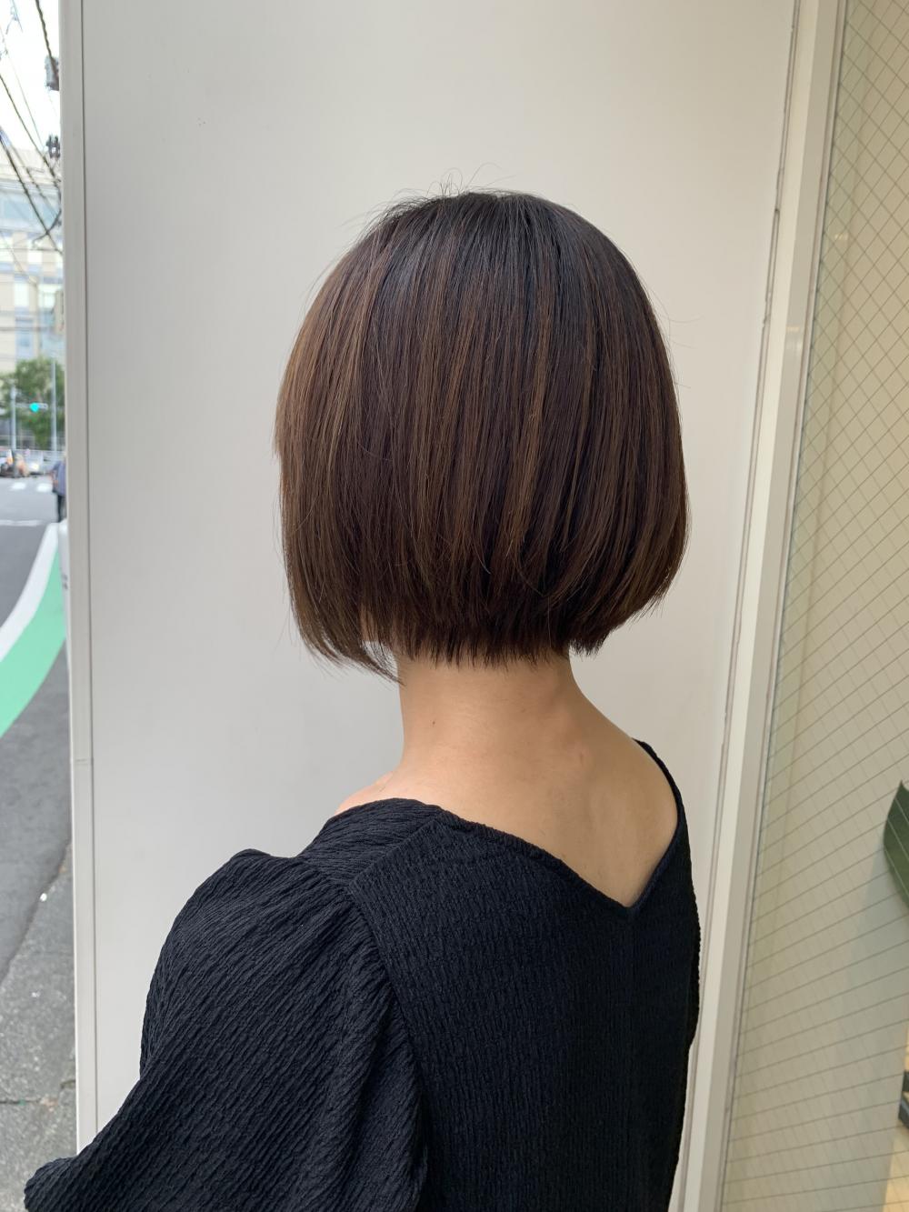 ショートボブ