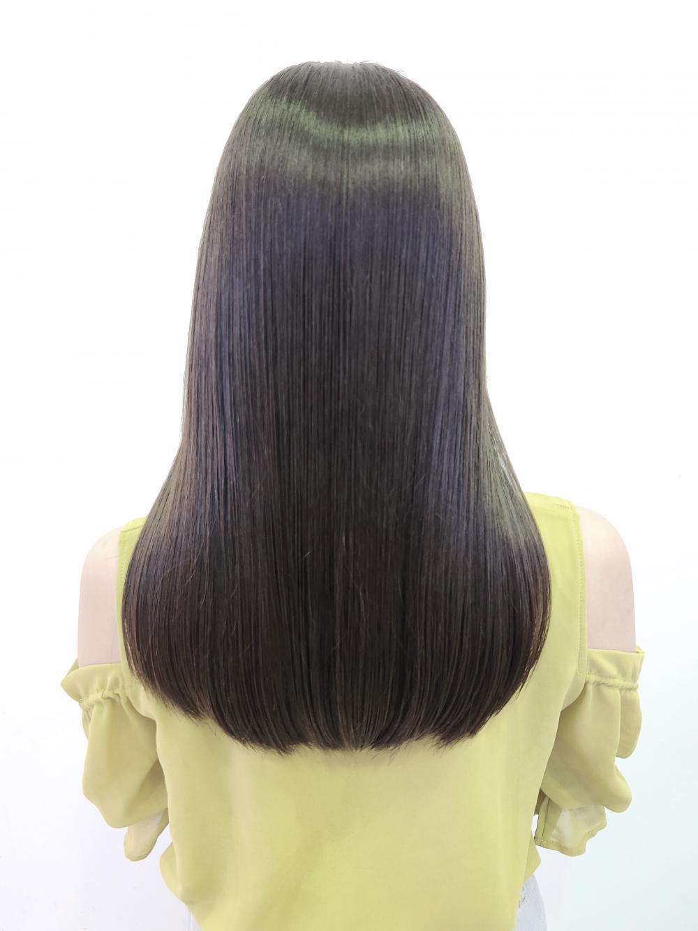 清楚感漂うアッシュグレーカラー/グレージュ/ナチュラルグレー/清楚カラー｜サブ写真②