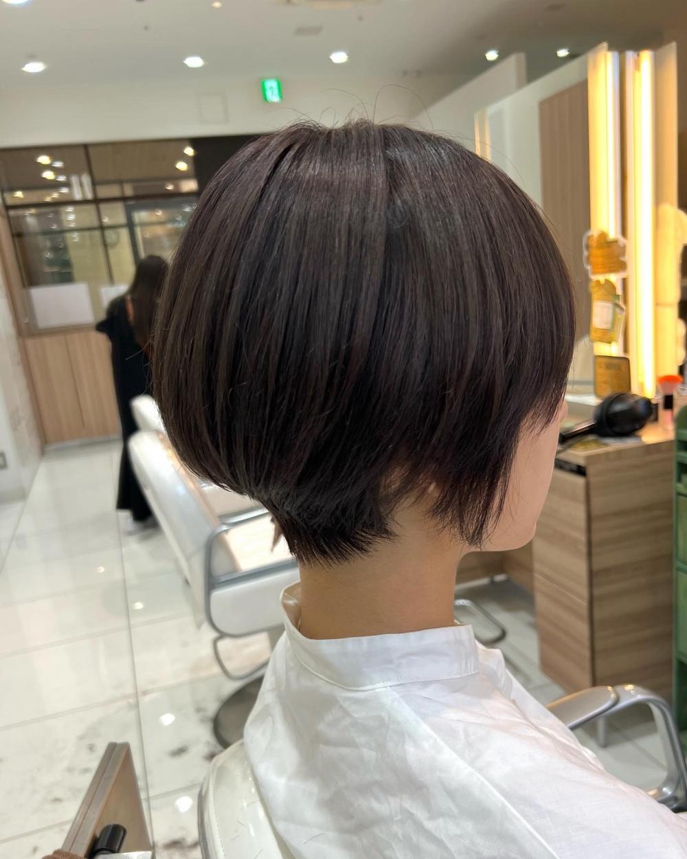 大人かわいい　20代30代40代　丸み小顔ショート◎【篠崎】