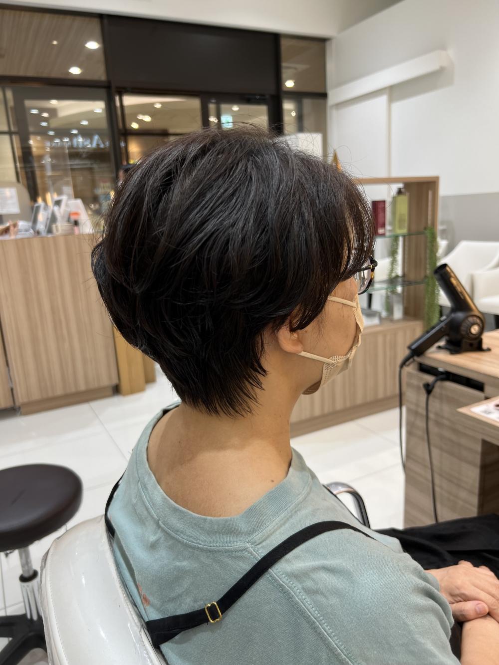大人かわいい　20代30代40代　丸み小顔ショート◎【篠崎】