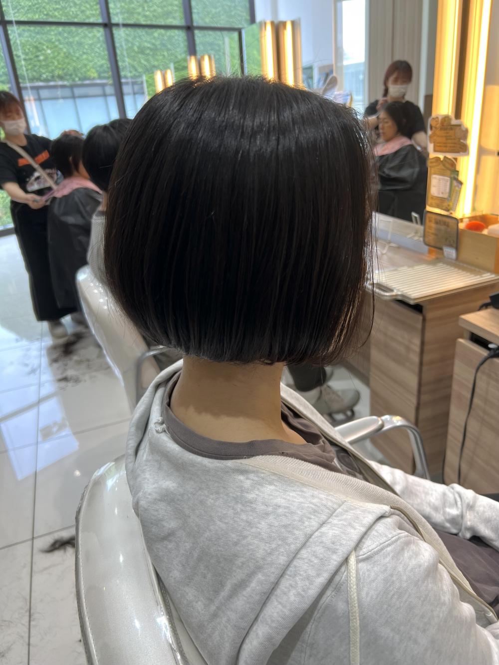 小顔補正立体カット×ナチュラルボブ 10代20代30代　【篠崎】