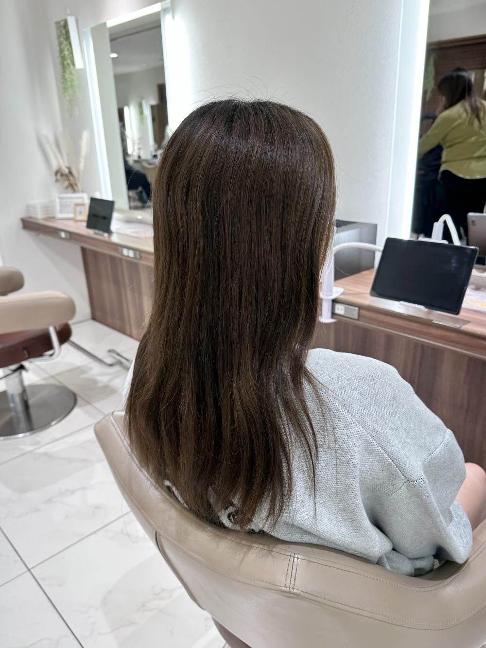 ブリーチ縮毛矯正【ロング】｜サブ写真③