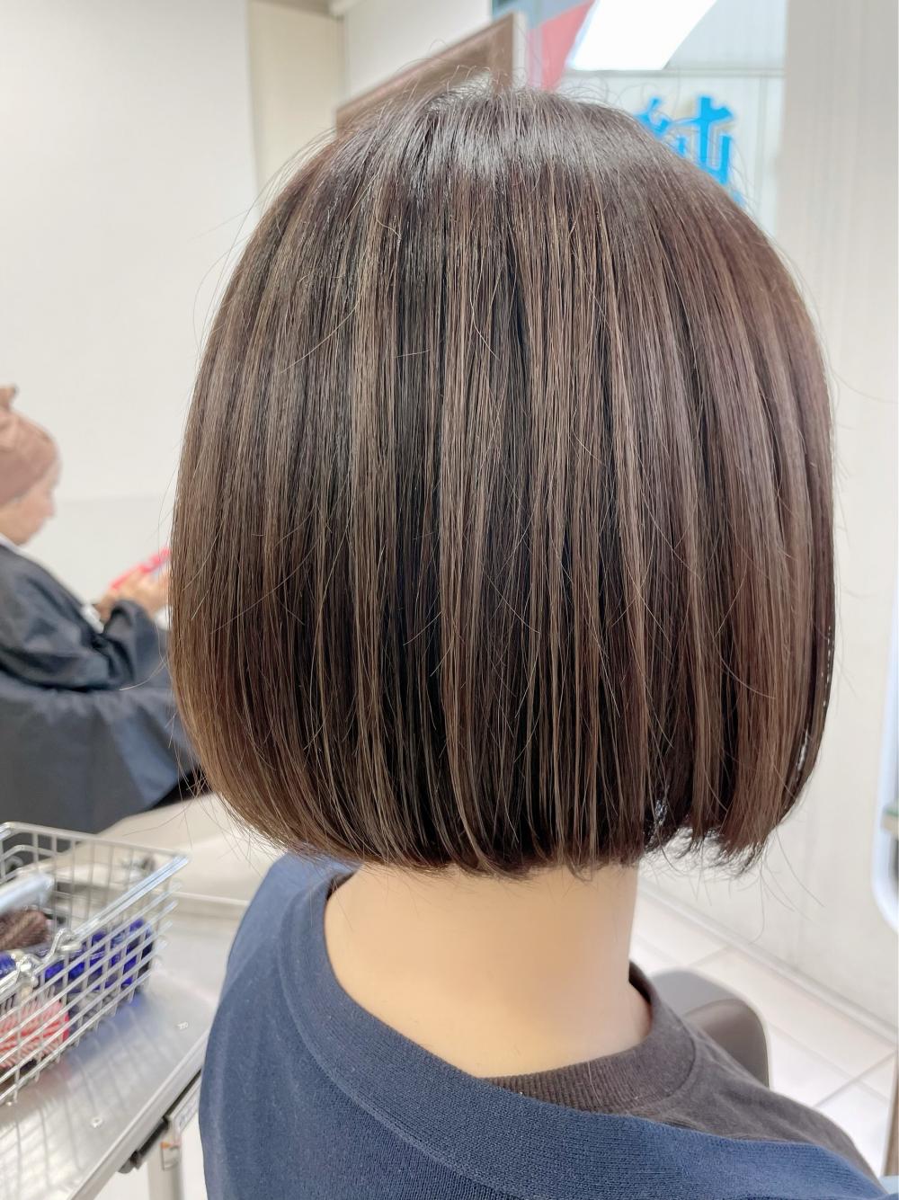 ★ハイライトを活かしたアッシュカラーボブ｜サブ写真⑤