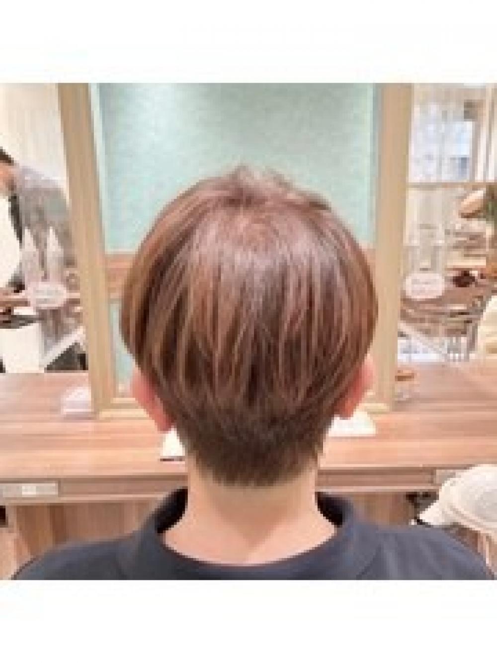 癖毛を活かしたショートマッシュ｜サブ写真②