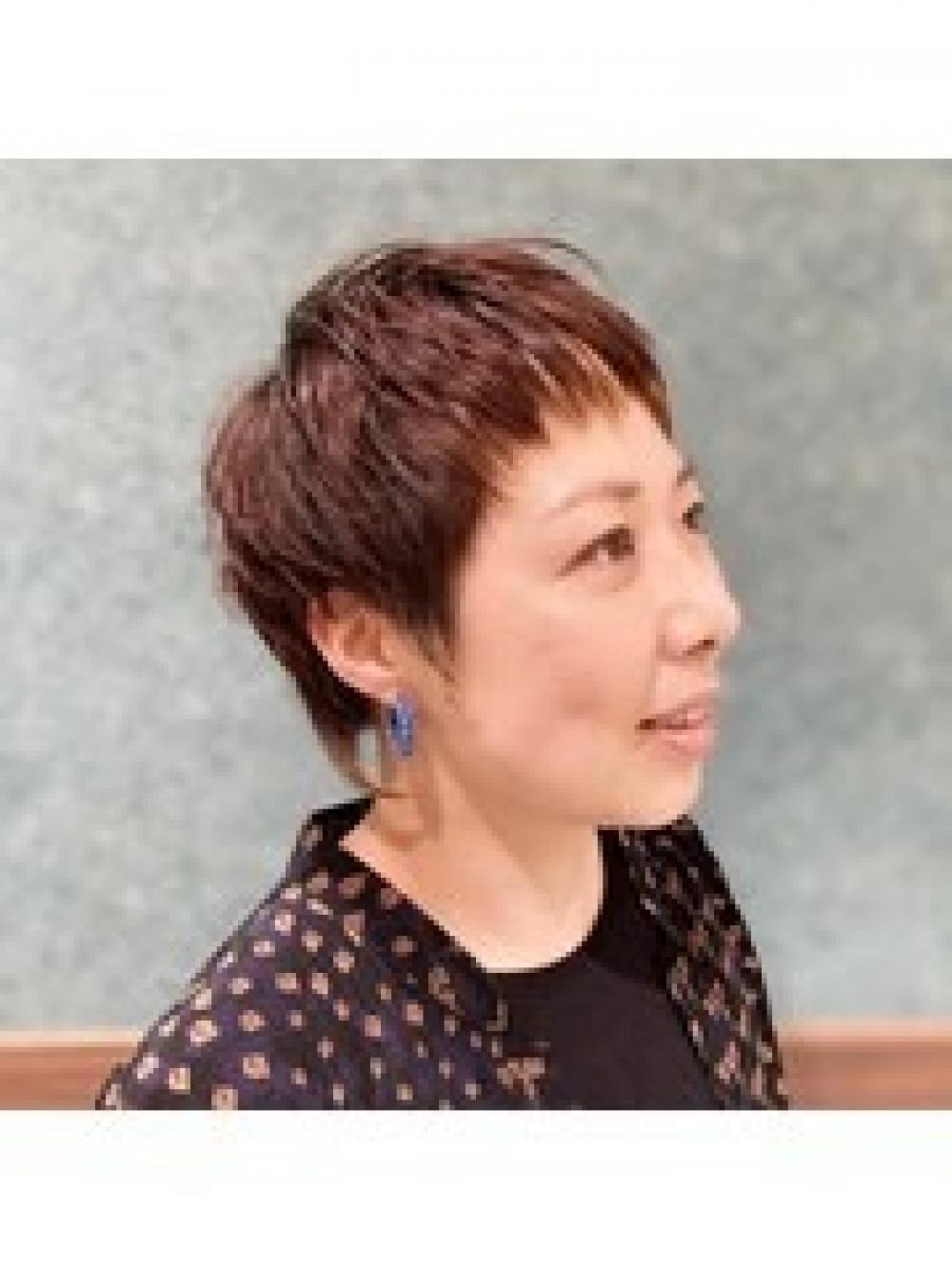 派手すぎない、オシャレなショートヘア♪｜サブ写真②