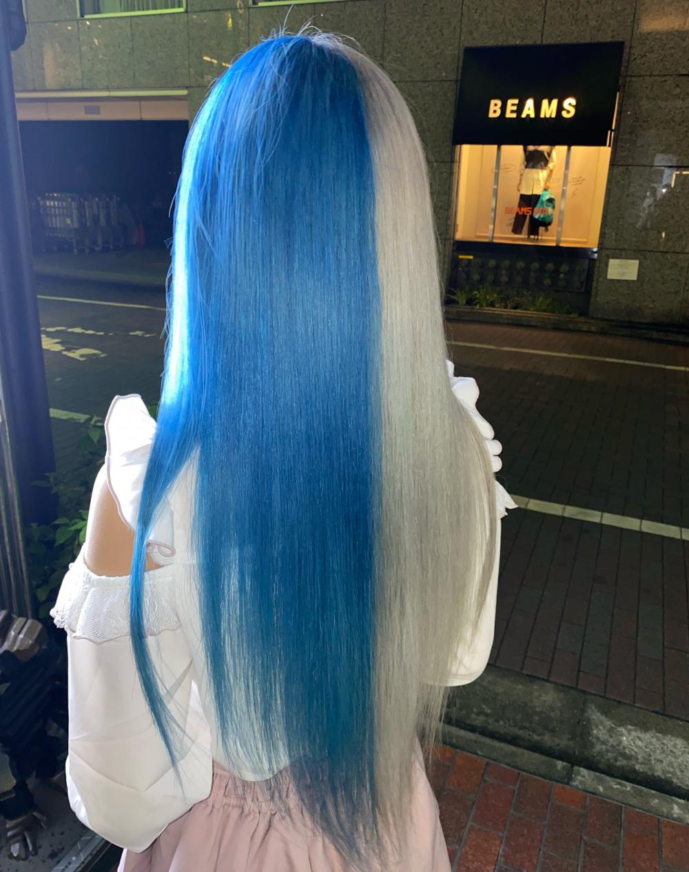 ホワイトとブルーツートン
