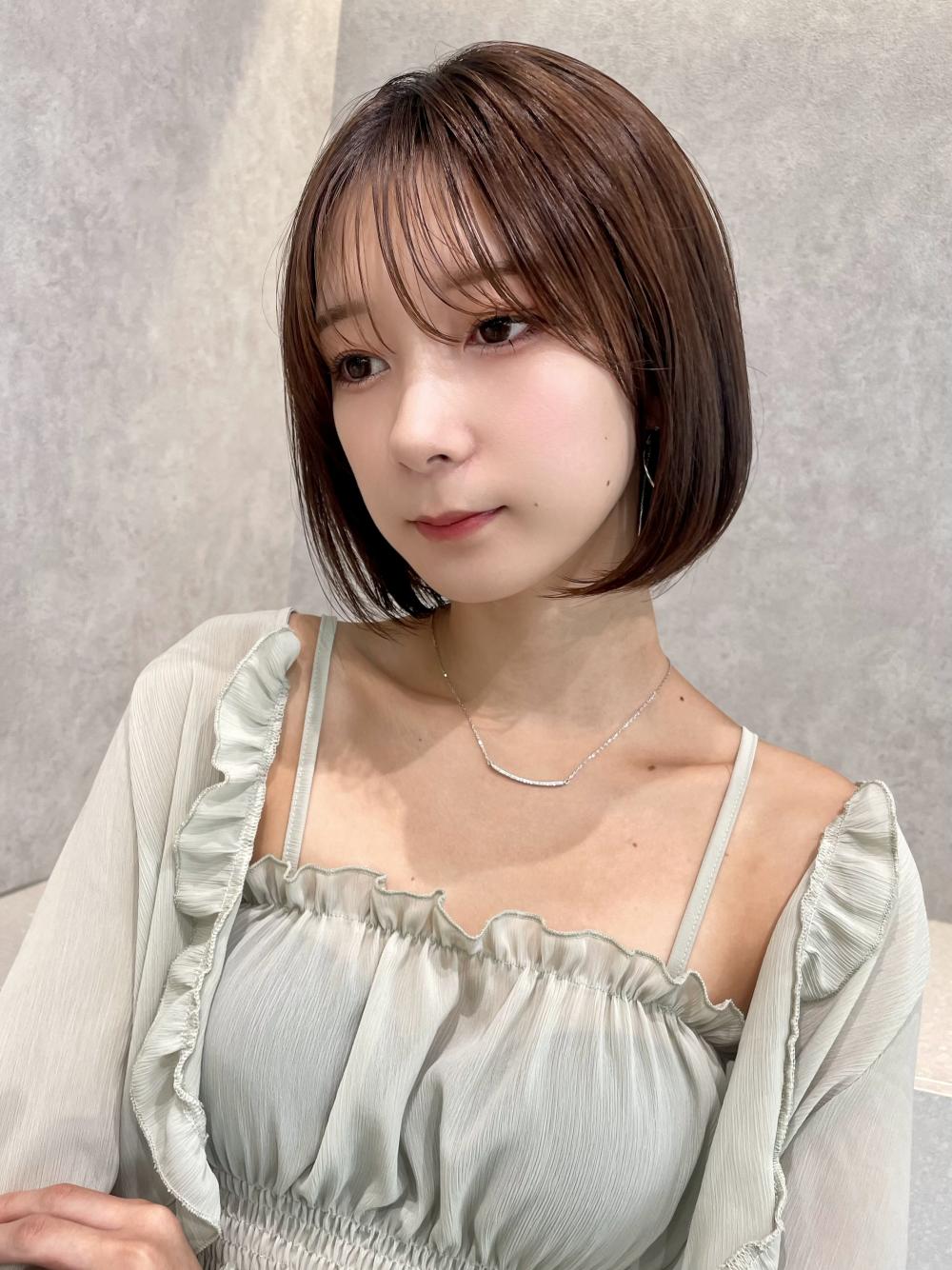 大人可愛いストレートボブ｜サブ写真②
