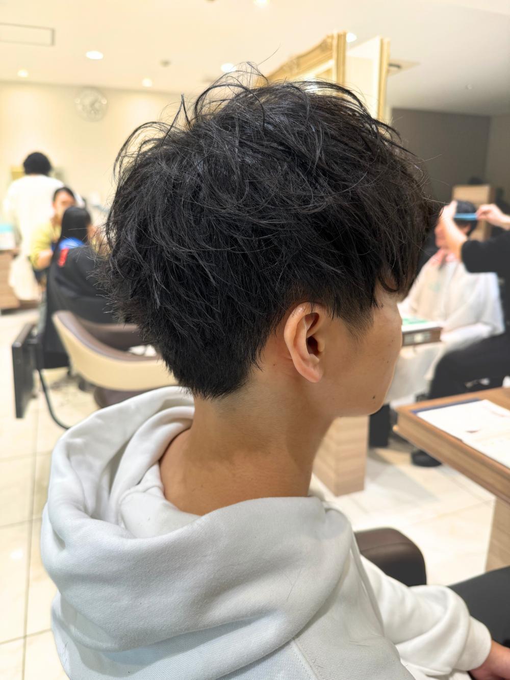 ツイストスパイラルパーマ｜サブ写真②