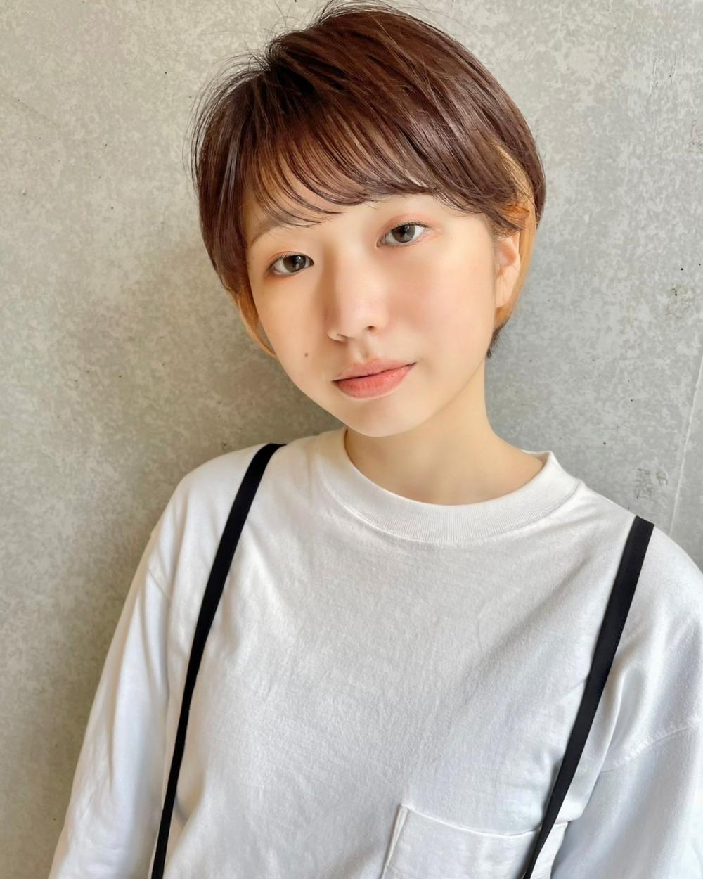 耳かけ丸みショート