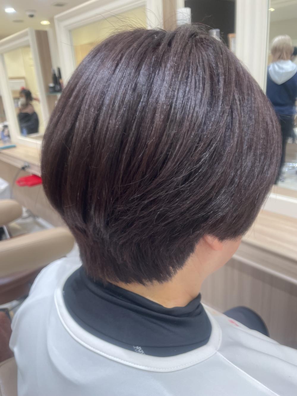 サッと流せる大人ショート