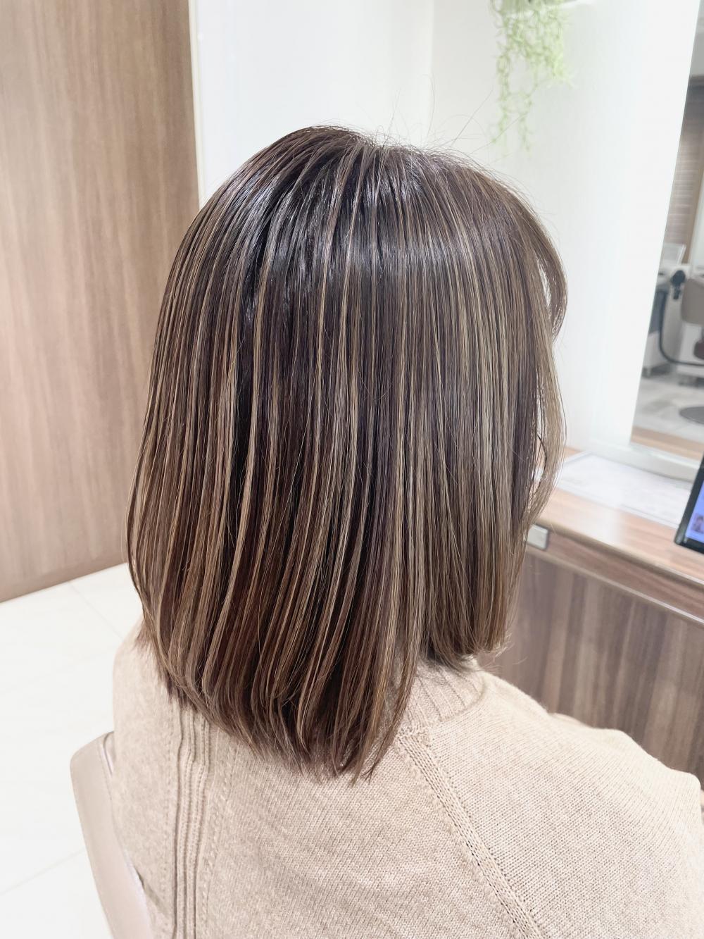 白髪ぼかしハイライト