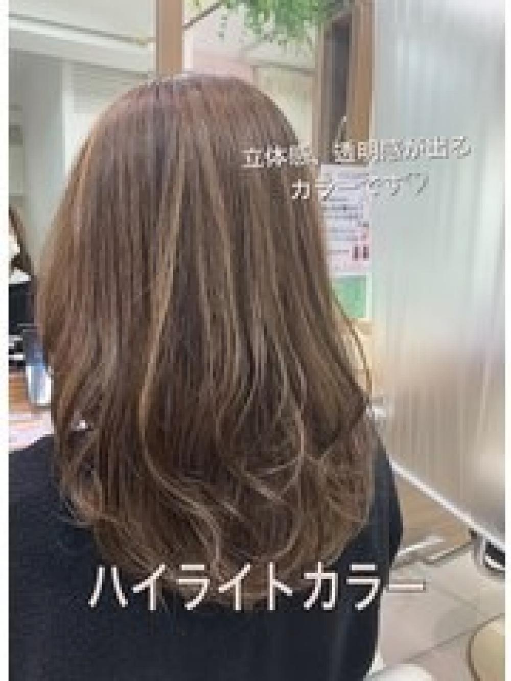 大人かわいいハイライトカラー