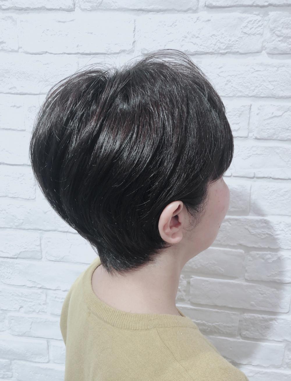 大人女性のショートスタイル