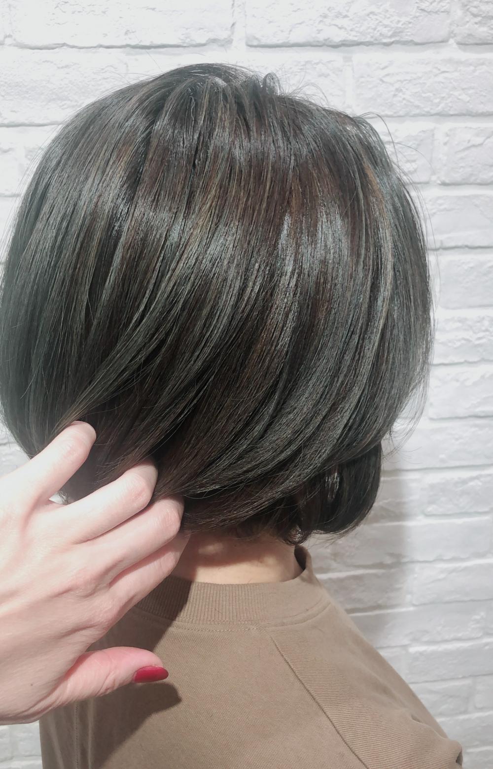 大人女性のボブスタイル｜サブ写真②